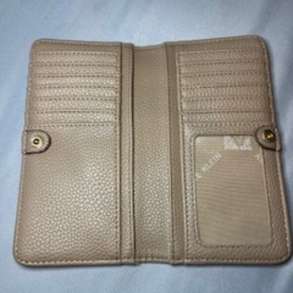 Anne Klein Bi Fold Tan Wallet - Picture 2 of 4